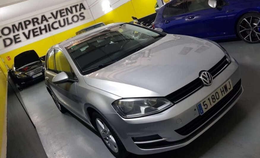 VOLKSWAGEN Golf 1.6TDI CR BMT Advance DSG