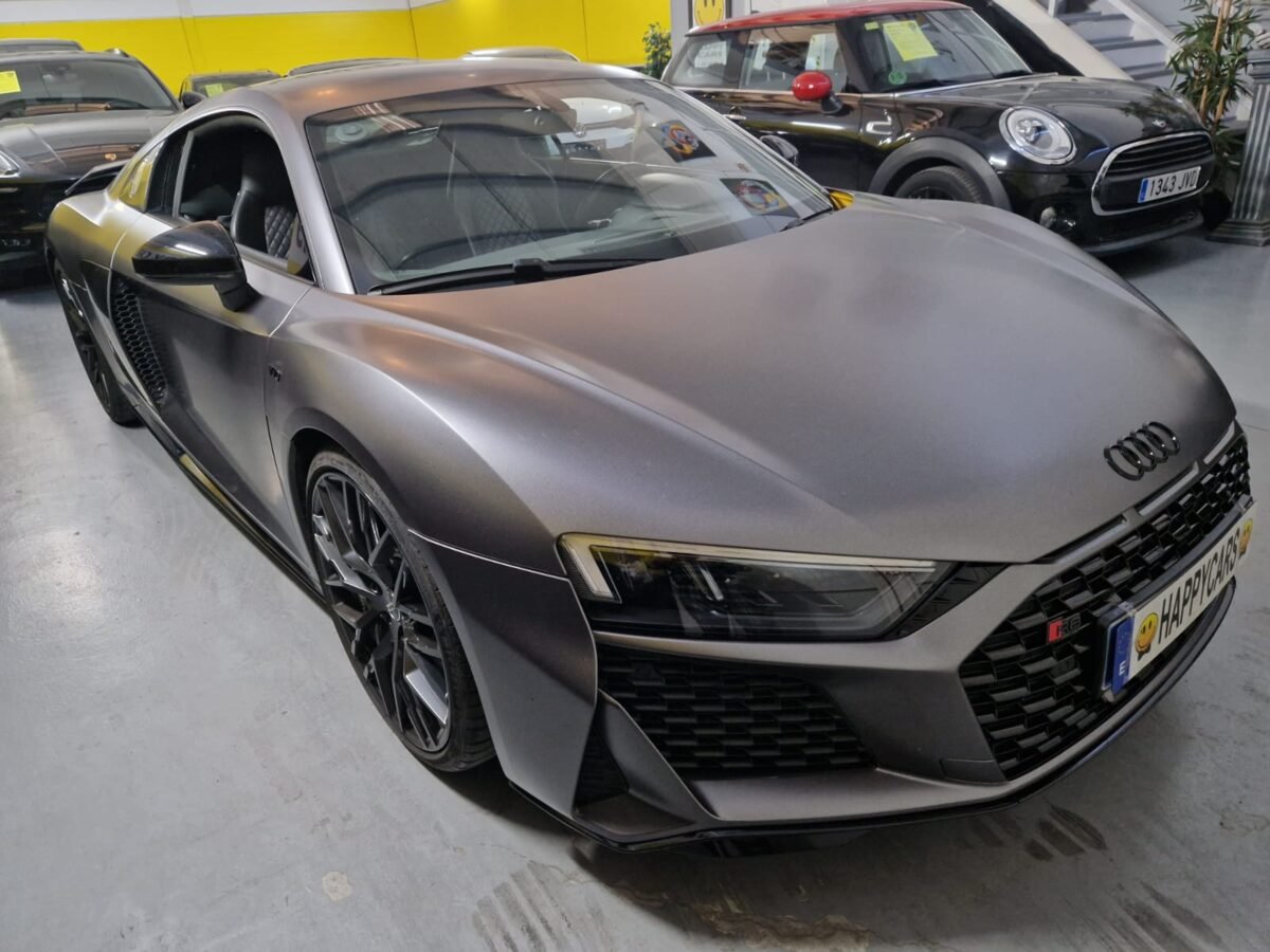 AUDI R8 5.2