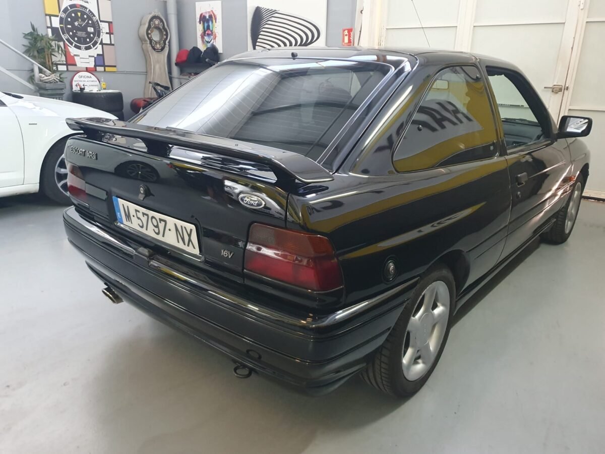 FORD ESCORT XR3