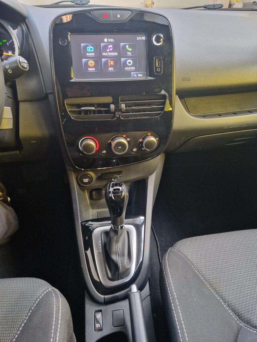 RENAULT Clio 1.5 DCI