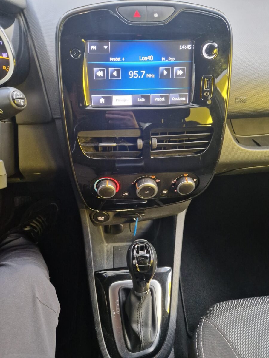 RENAULT Clio 1.5 DCI