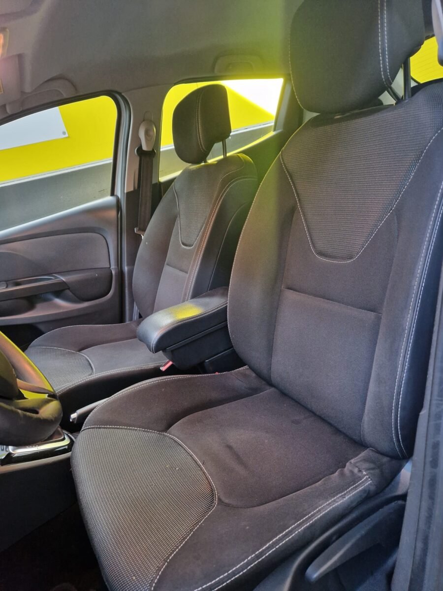 RENAULT Clio 1.5 DCI