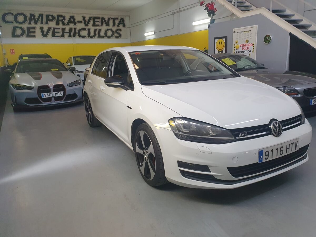 VOLKSWAGEN Golf 2.0 TDI SPORT DSG