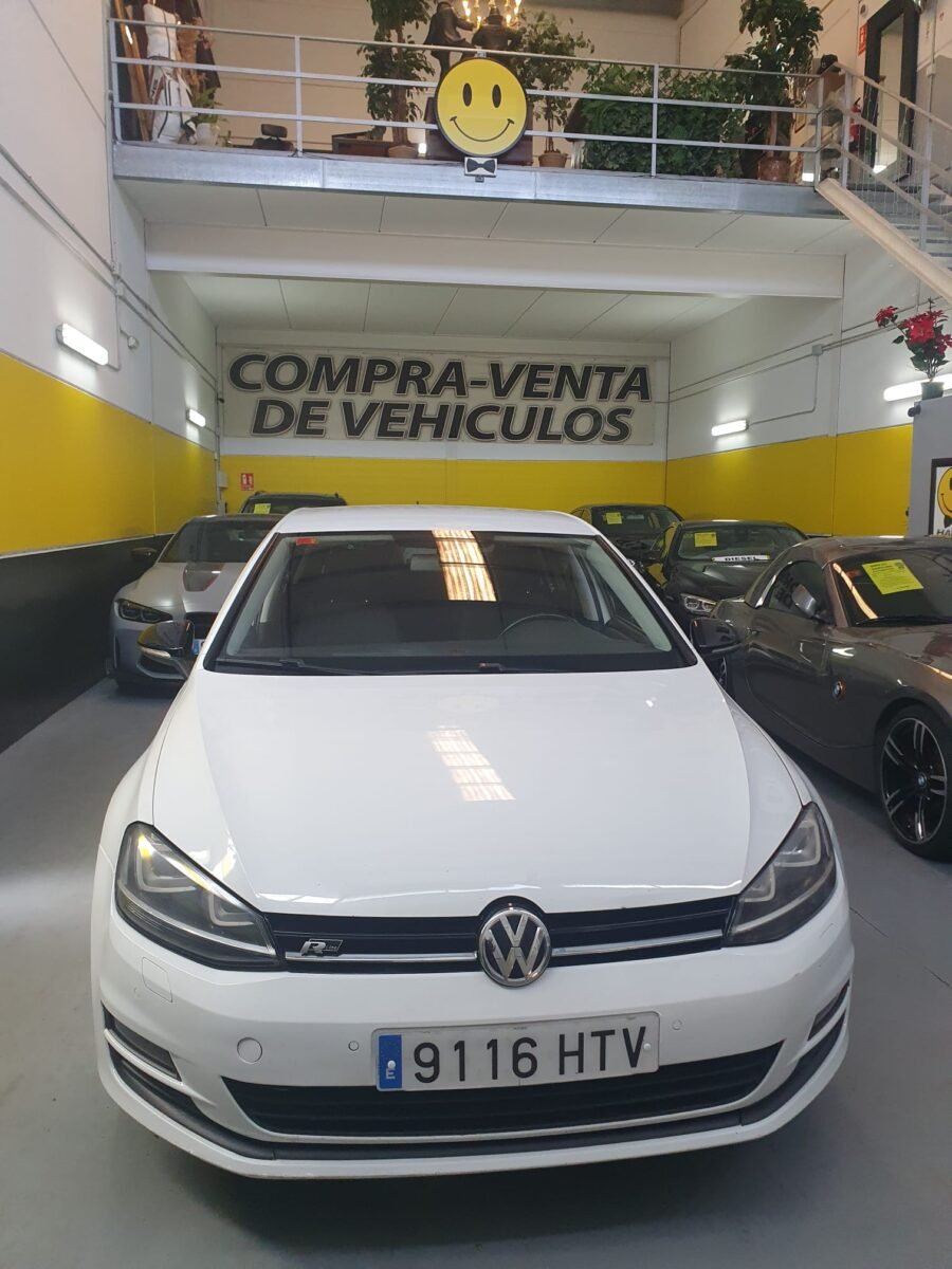 VOLKSWAGEN Golf 2.0 TDI SPORT DSG