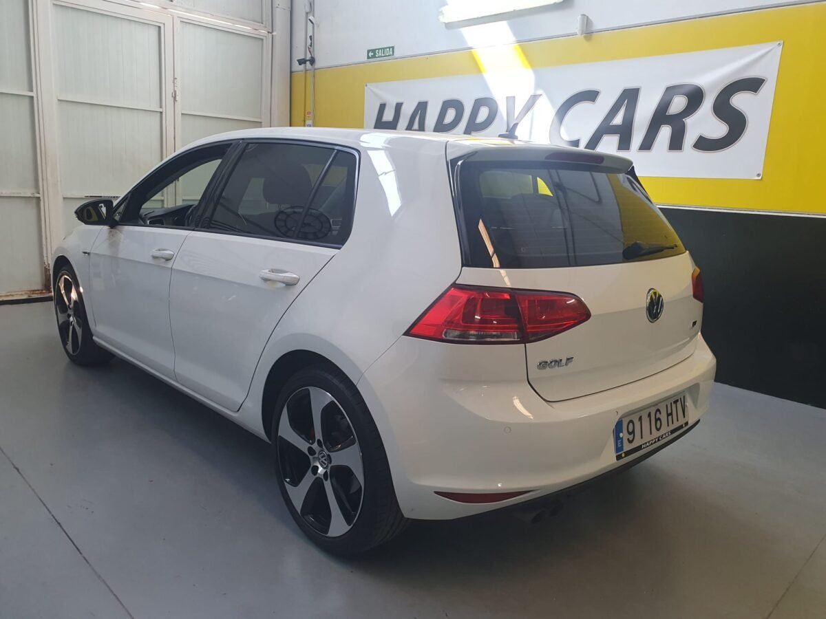 VOLKSWAGEN Golf 2.0 TDI SPORT DSG