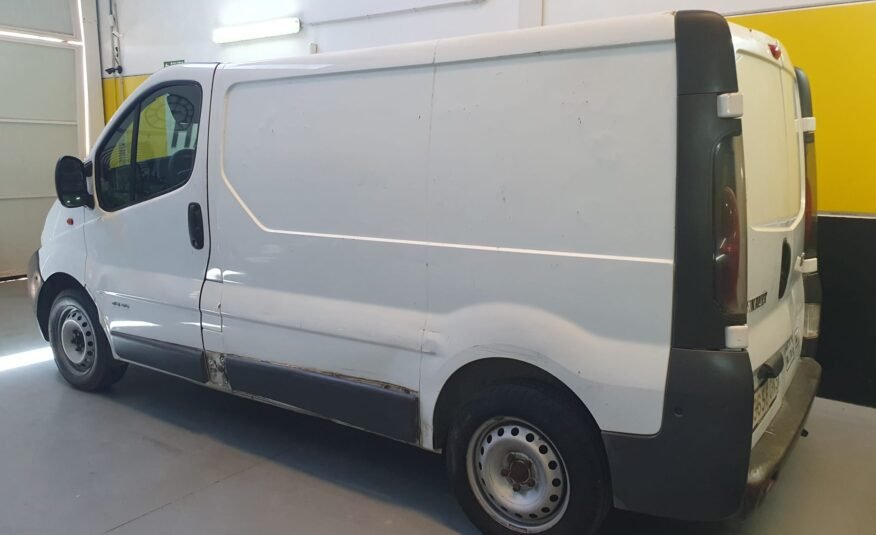 RENAULT TRAFIC 27 CORTO NORMAL DCI80