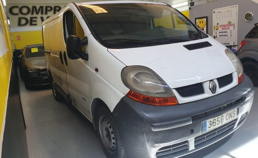 RENAULT TRAFIC 27 CORTO NORMAL DCI80