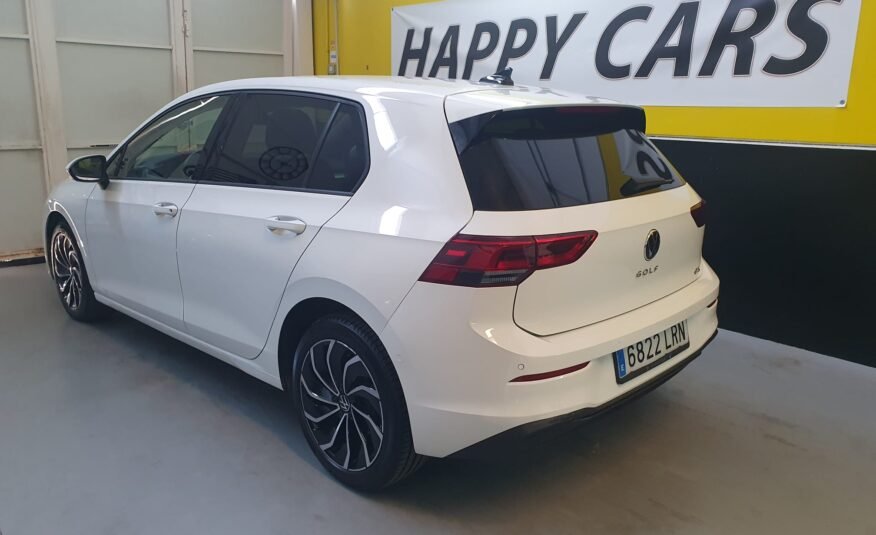 VOLKSWAGEN GOLF 8 1.0 TSI DSG