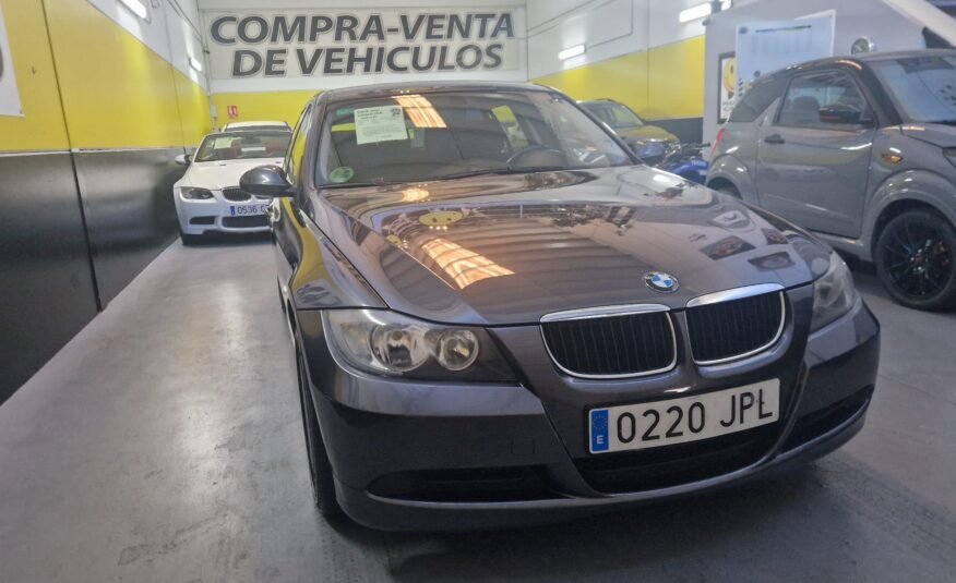 BMW SERIE 3 318i