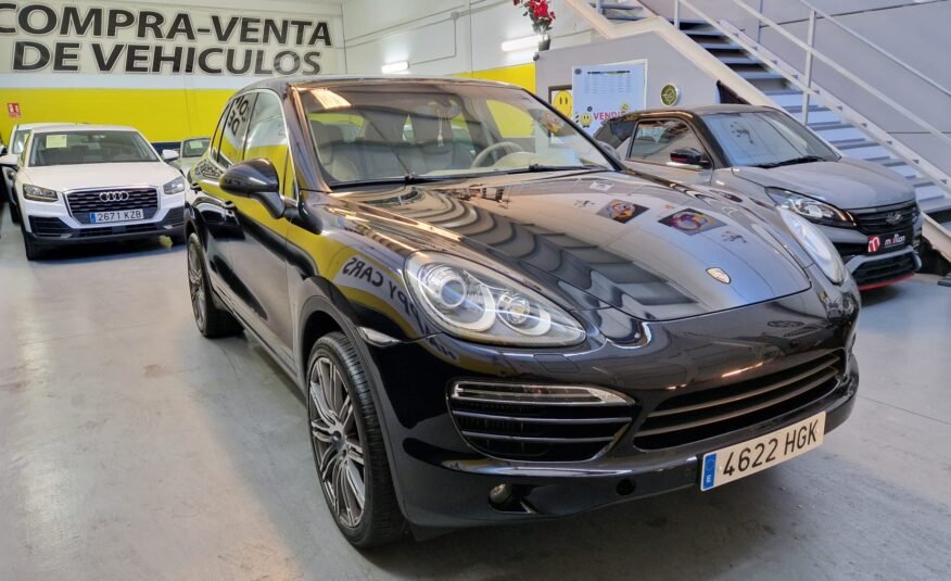 PORSCHE CAYENNE 3.0 D