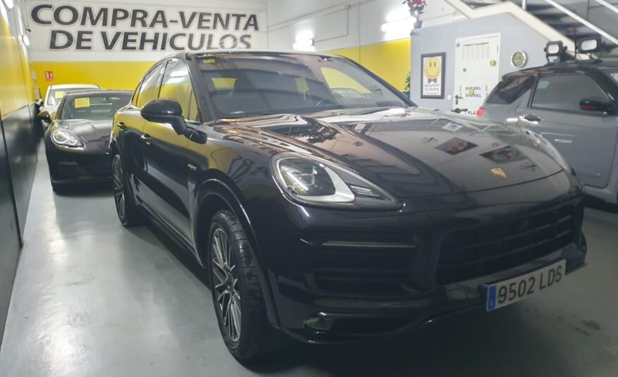 PORSCHE CAYENNE COUPE 3.0 340CV plus quattro tiptronic 5p.