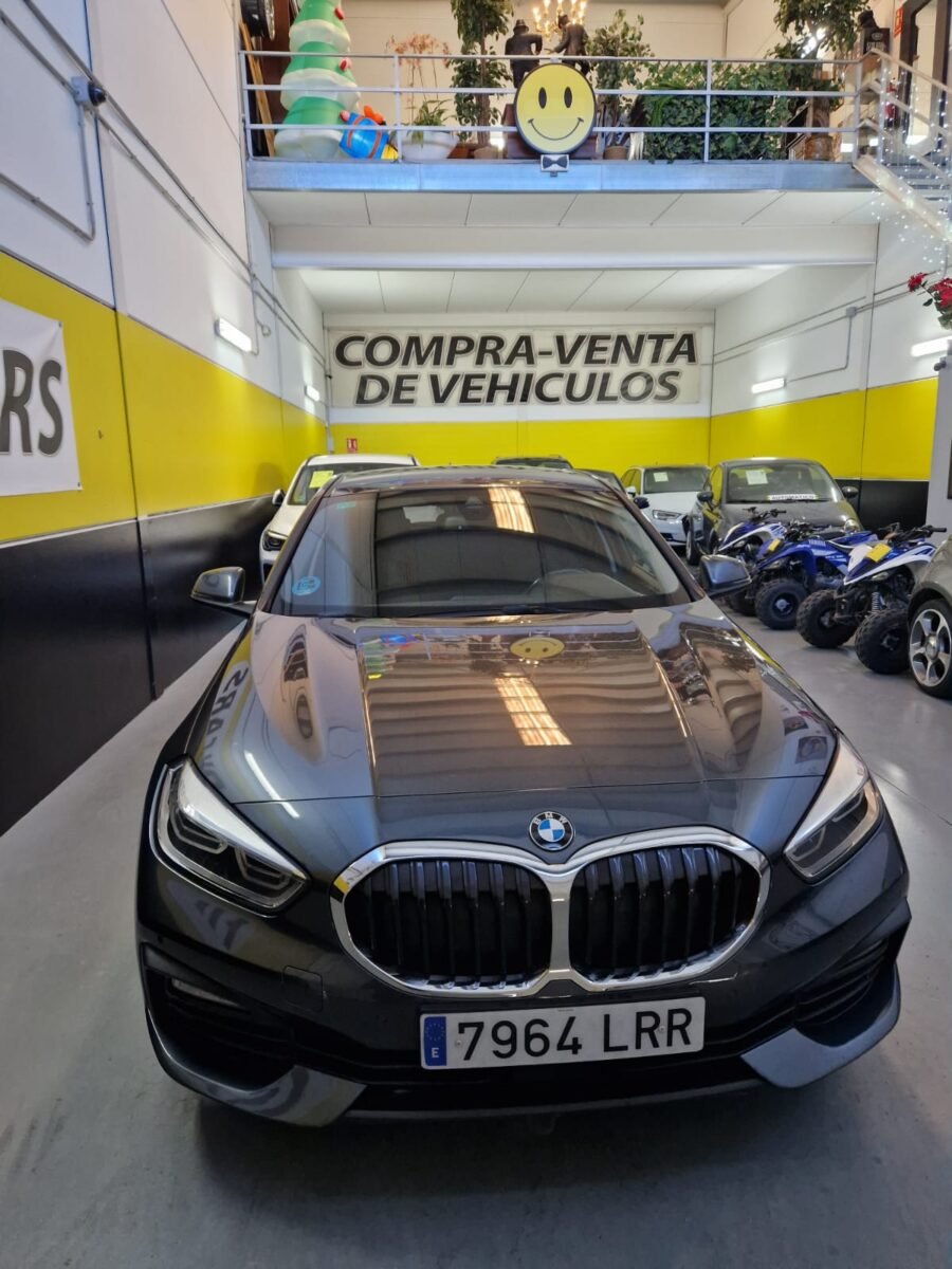 BMW SERIE 1 118i