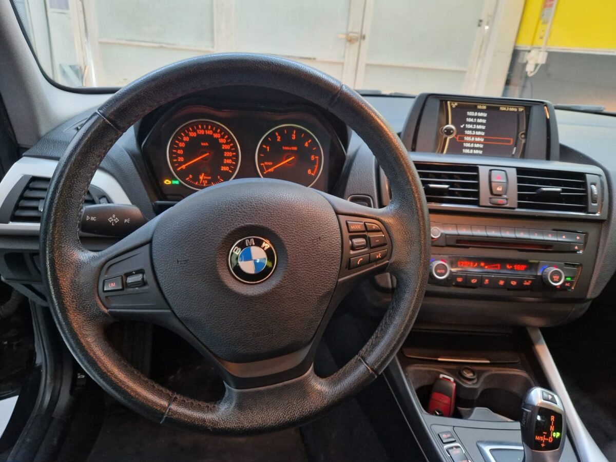 BMW SERIE 1 116D 2.0