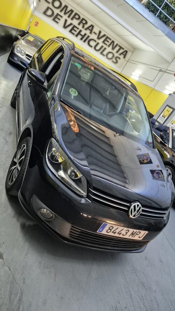 VOLKSWAGEN TOURAN 7 PLAZAS 1.6 TDI