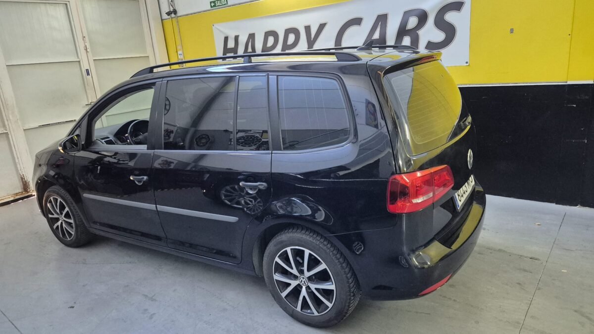 VOLKSWAGEN TOURAN 7 PLAZAS 1.6 TDI