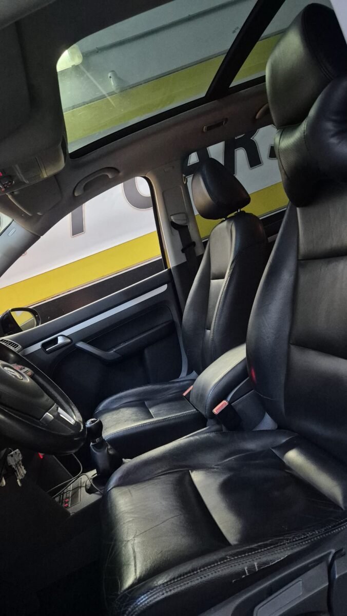 VOLKSWAGEN TOURAN 7 PLAZAS 1.6 TDI