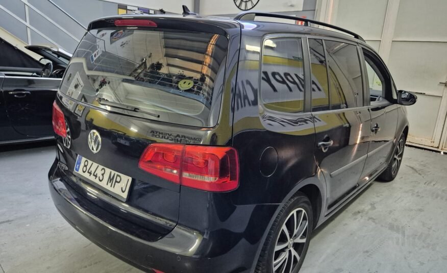 VOLKSWAGEN TOURAN 7 PLAZAS 1.6 TDI