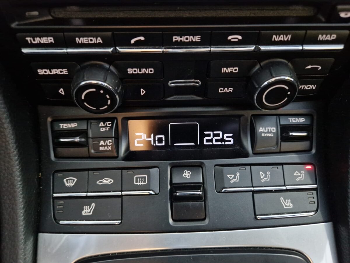 PORSCHE 911 CARRERA 3.4 CC