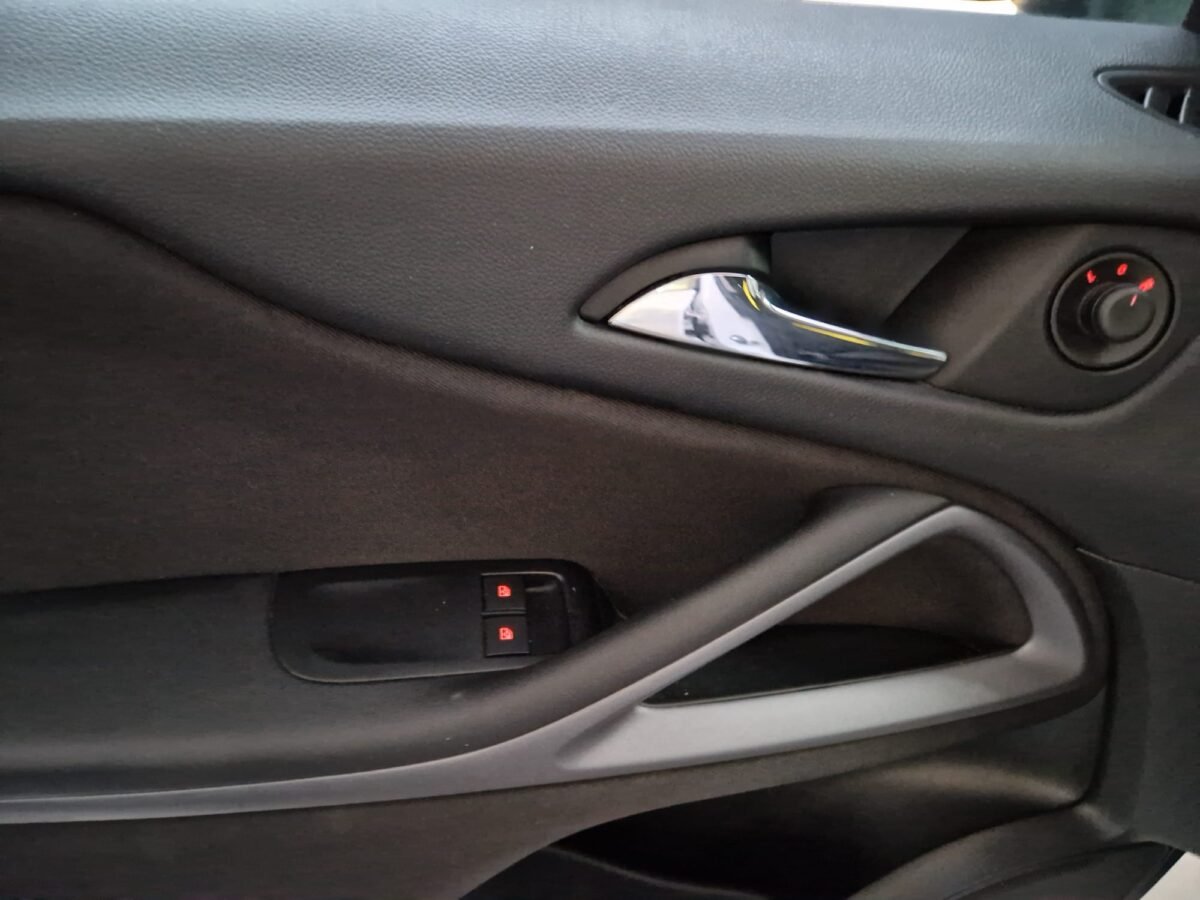 OPEL ZAFIRA TOURER 1.6 CDTI