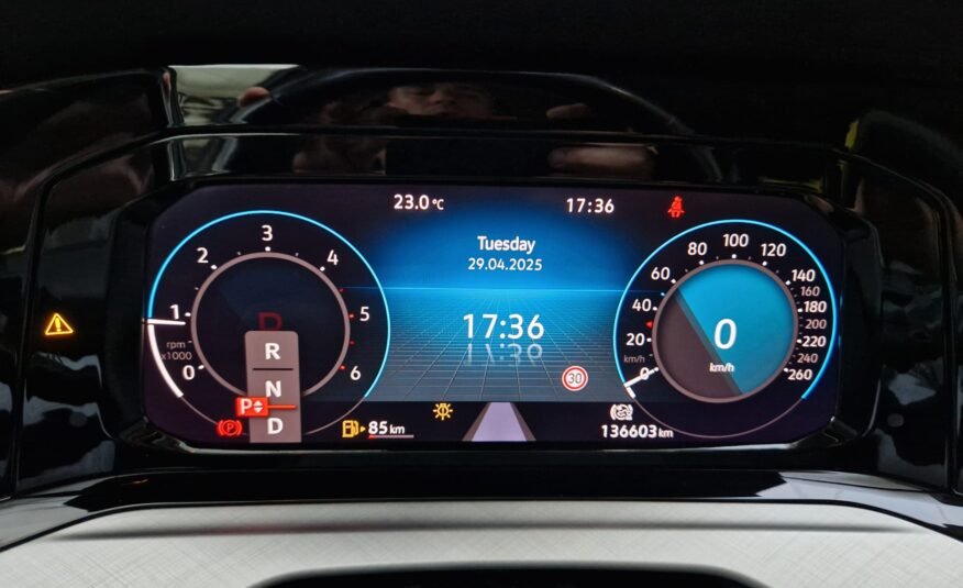 VOLKSWAGEN GOLF 8 SPORT 2.0 TDI