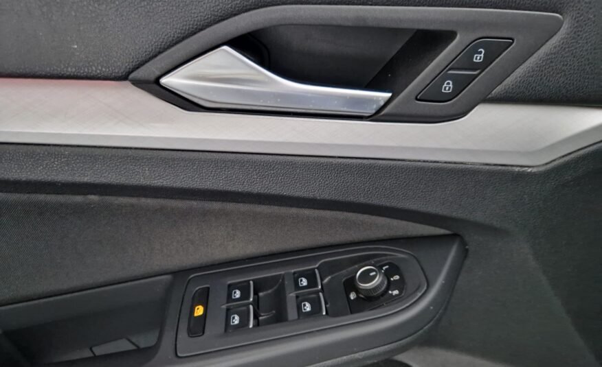 VOLKSWAGEN GOLF 8 SPORT 2.0 TDI