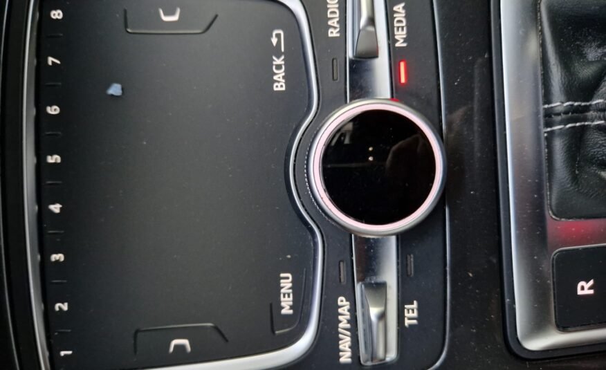 AUDI Q7 3.0TDI