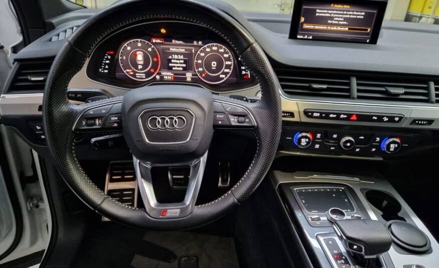 AUDI Q7 3.0TDI