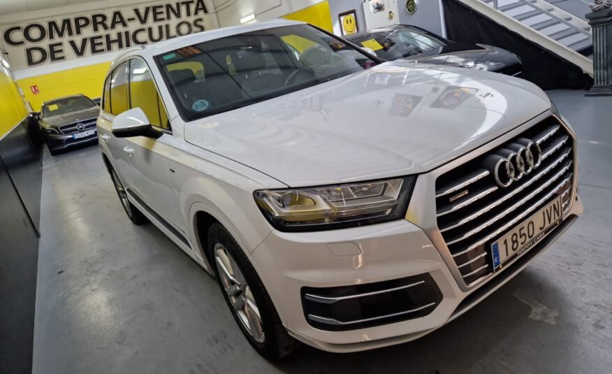 AUDI Q7 3.0TDI