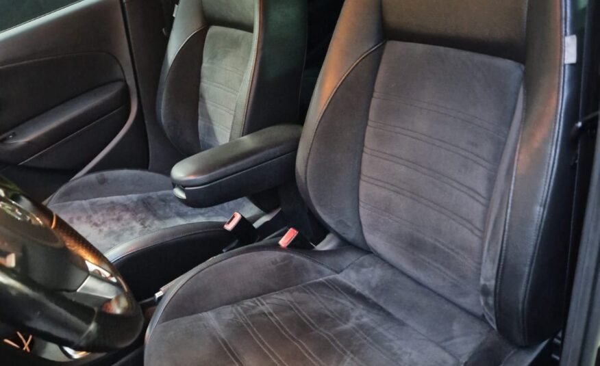 VOLKSWAGEN POLO GTI 1.4TFSI