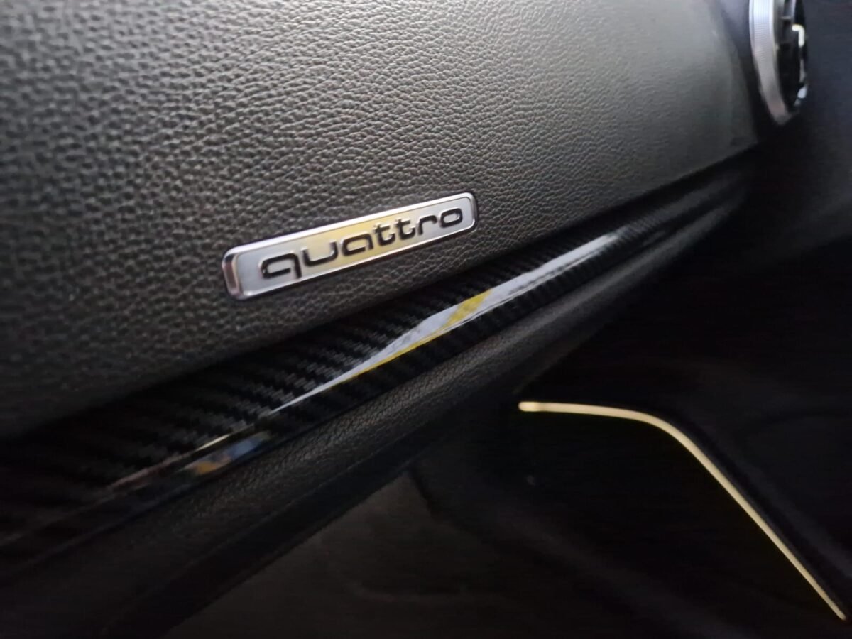 AUDI A3 S LINE SPORTBACK 2.0 TDI