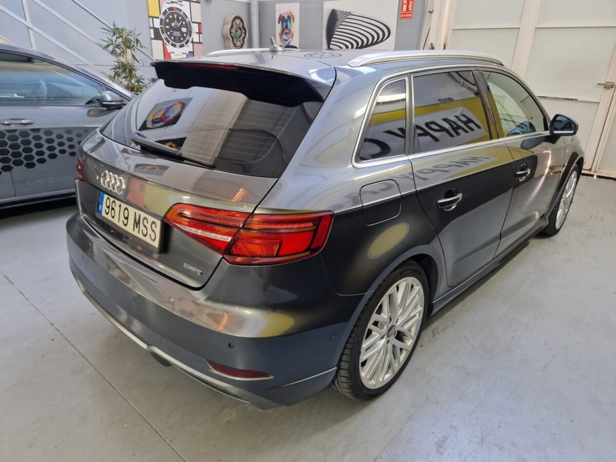 AUDI A3 S LINE SPORTBACK 2.0 TDI