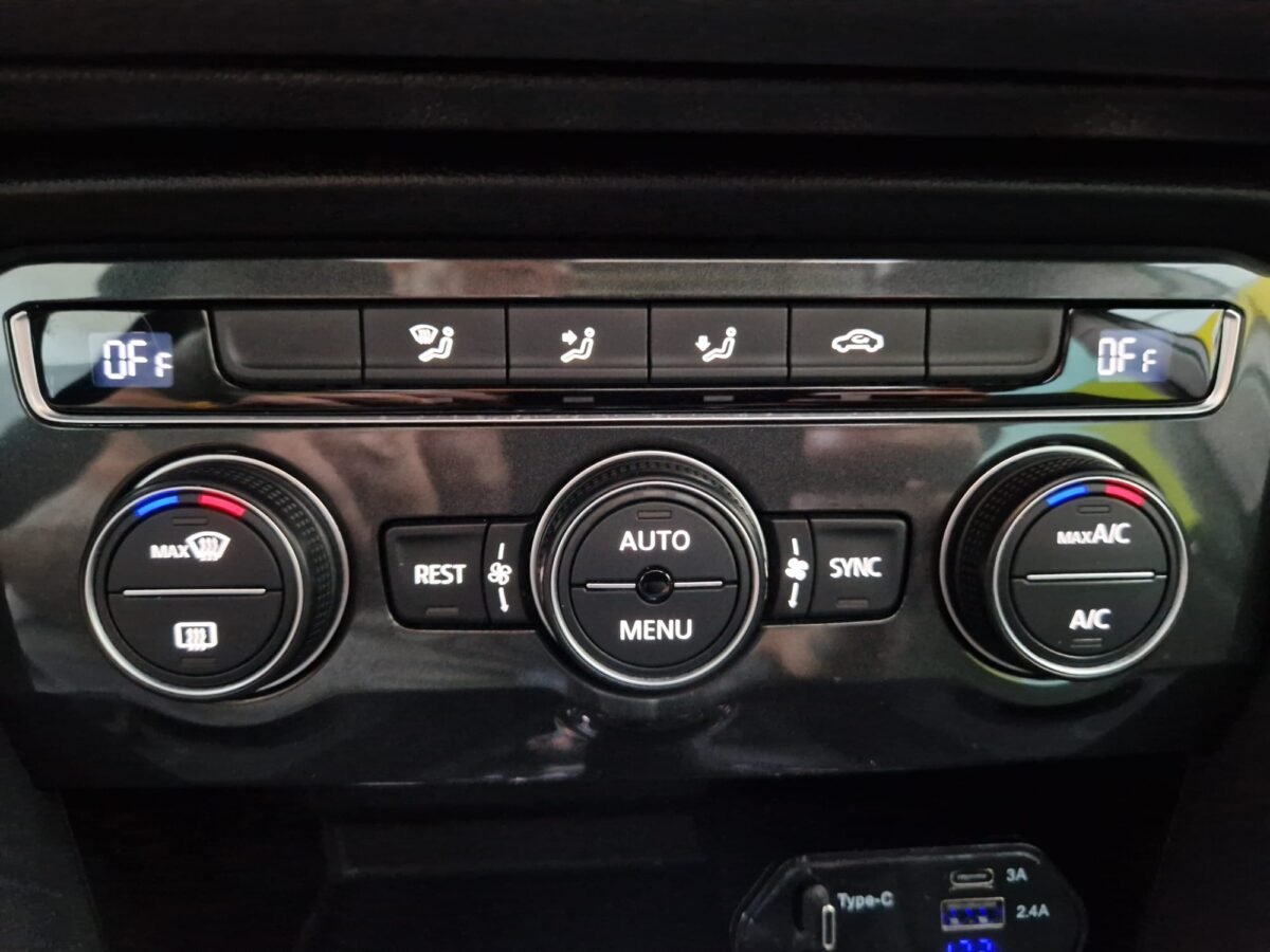 VOLKSWAGEN TIGUAN R-LINE 4 MOTION 2.0 TDI