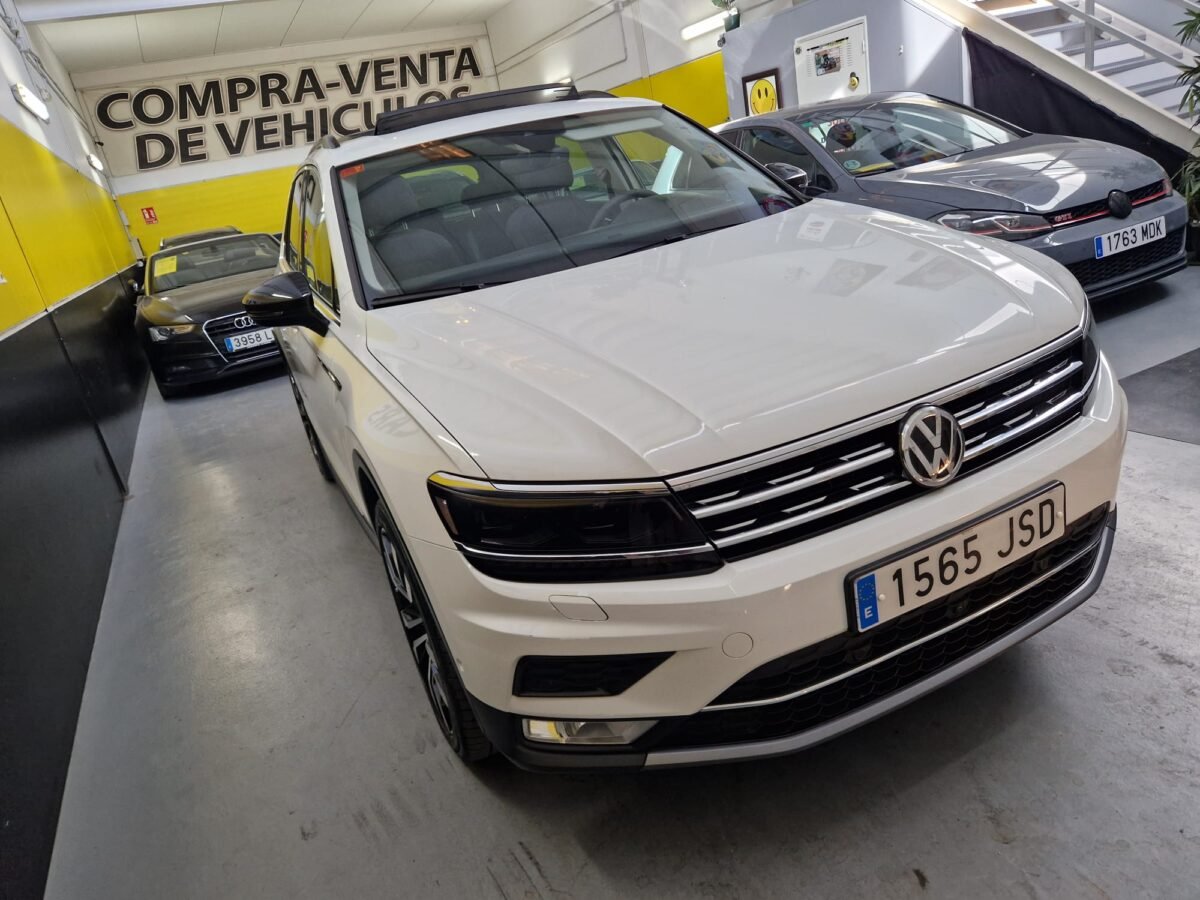 VOLKSWAGEN TIGUAN R-LINE 4 MOTION 2.0 TDI