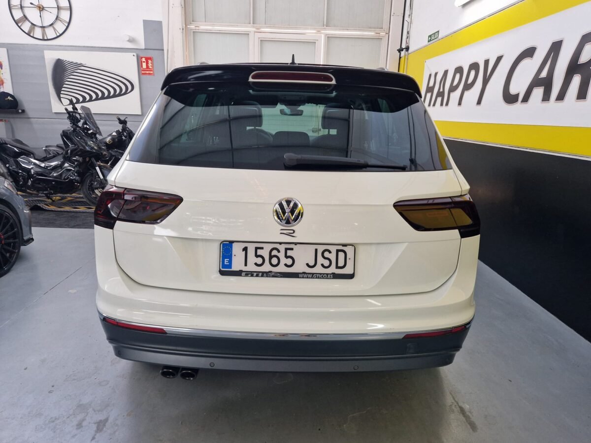 VOLKSWAGEN TIGUAN R-LINE 4 MOTION 2.0 TDI