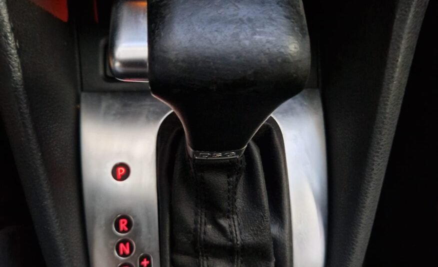 VOLKSWAGEN GOLF 6 1.6 TDI