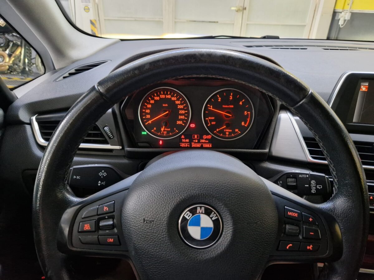 BMW SERIE 2 218D