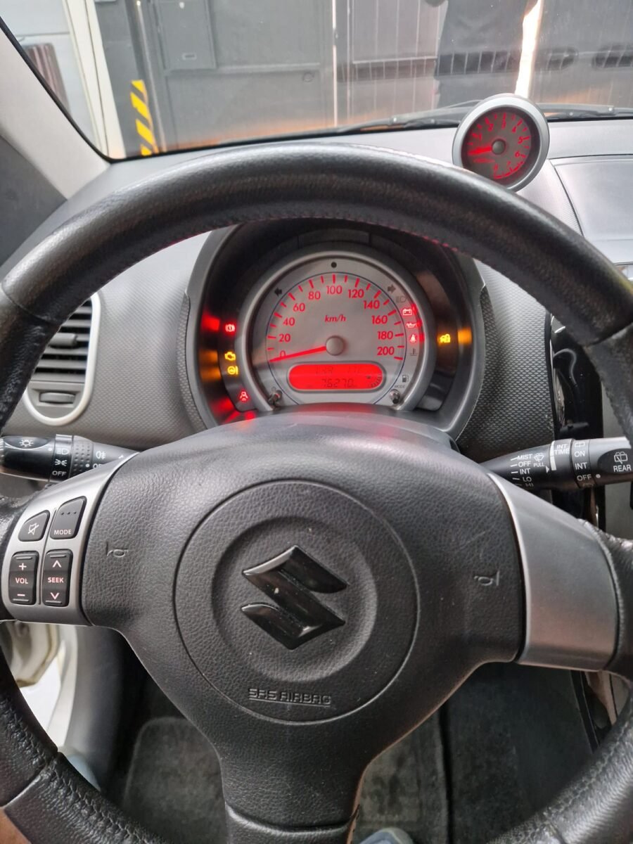 SUZUKI SPLASH 1.0 CC