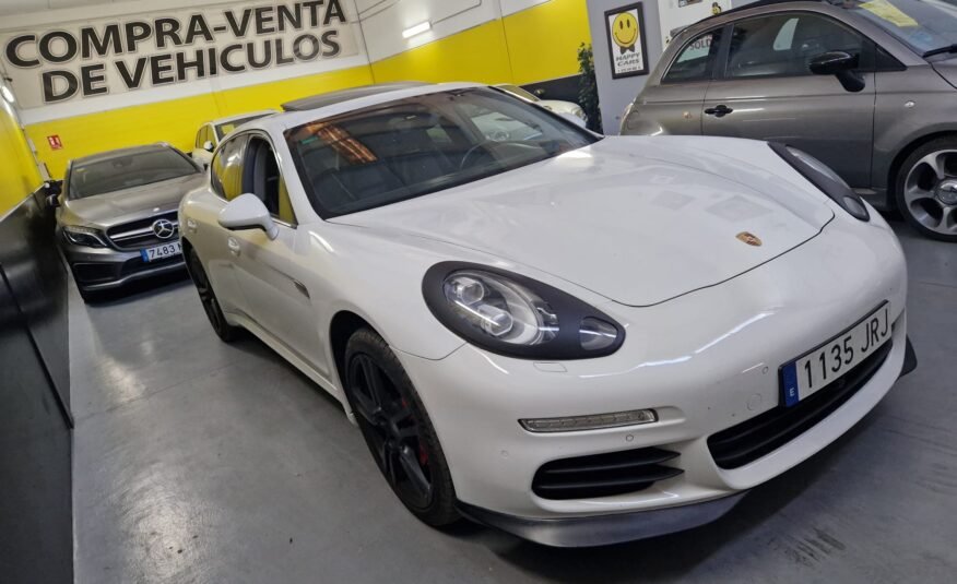PORSCHE PANAMERA 3.0 D