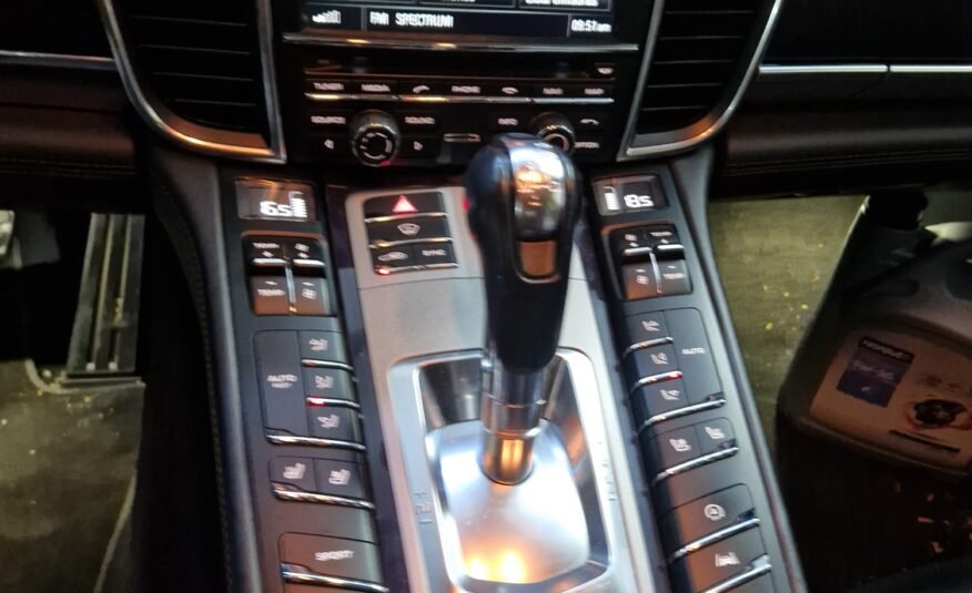 PORSCHE PANAMERA 3.0 D