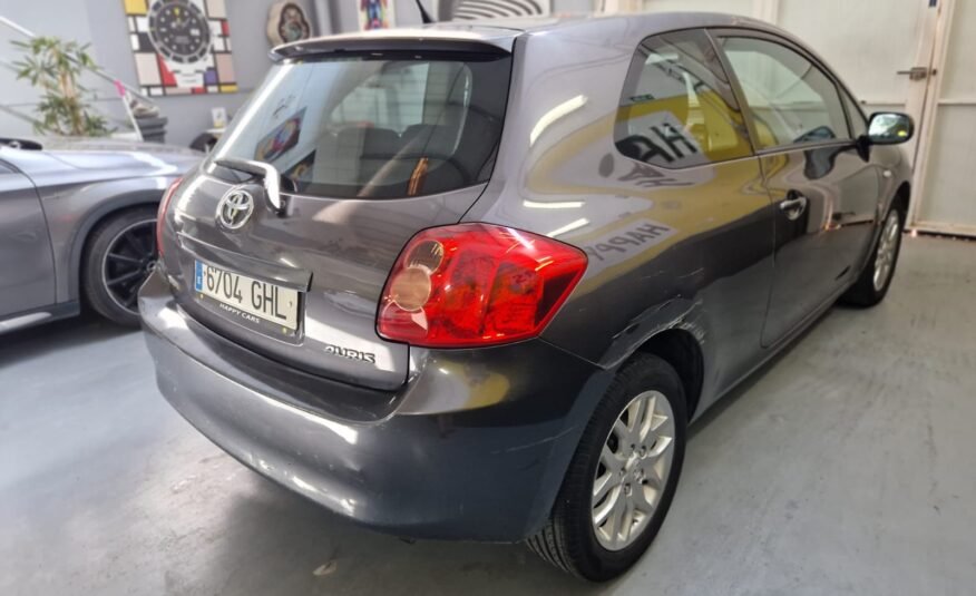 TOYOTA AURIS 1.4D4D 90CV