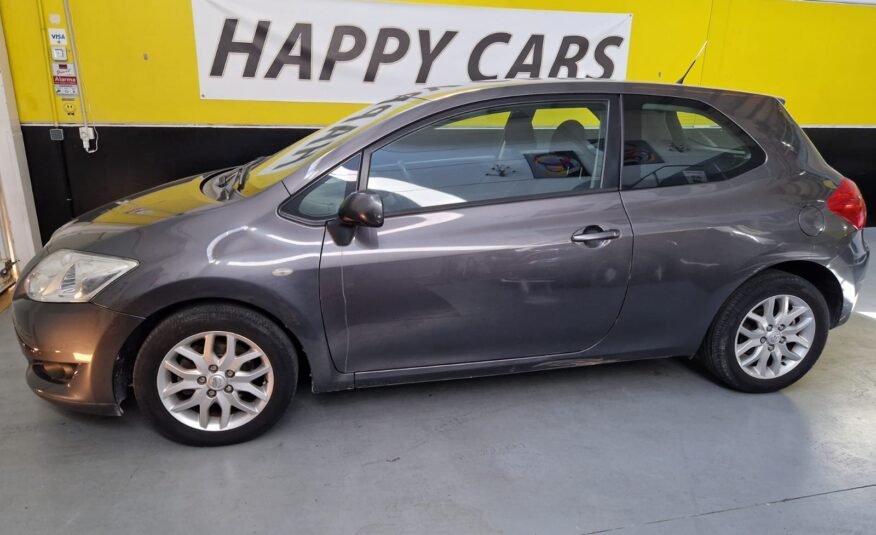 TOYOTA AURIS 1.4D4D 90CV