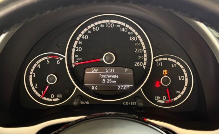 VOLKSWAGEN BEETLE CABRIO 2.0TD I 140CV