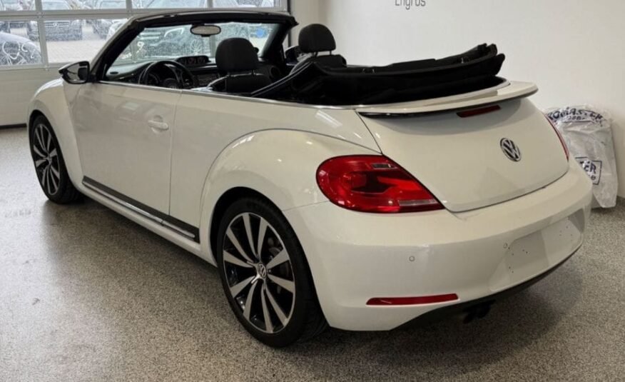 VOLKSWAGEN BEETLE CABRIO 2.0TD I 140CV