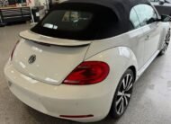 VOLKSWAGEN BEETLE CABRIO 2.0TD I 140CV