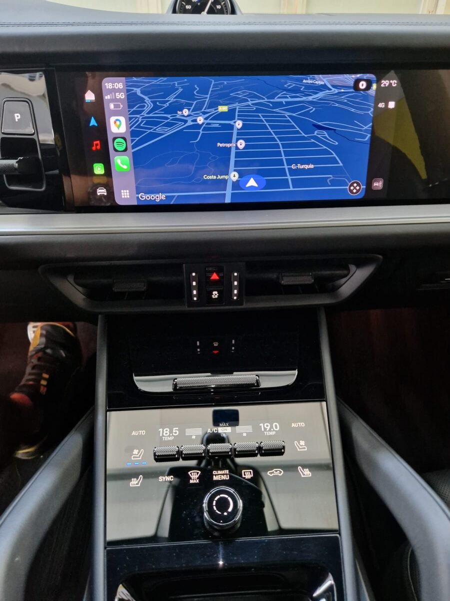 PORSCHE Cayenne E-HYBRID