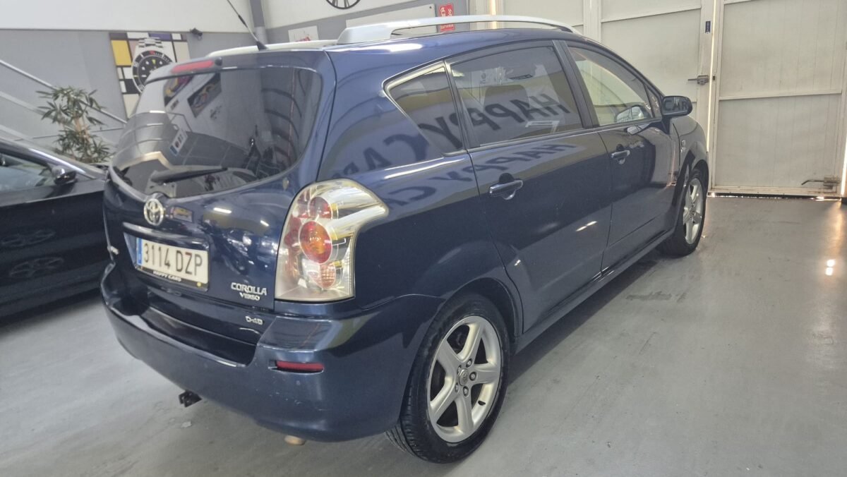 TOYOTA COROLLA VERSUS 7 PLAZAS 2.0D 170CV