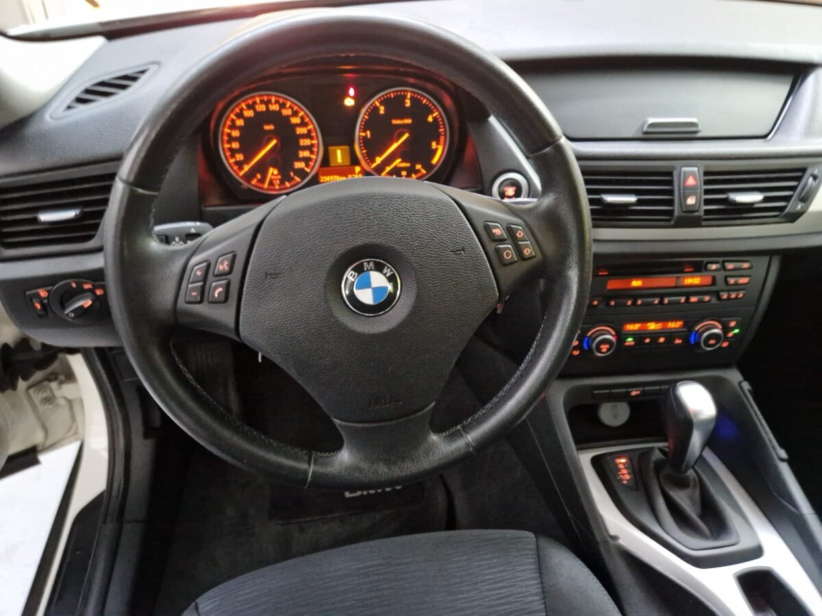 BMW X1 2.0D 142CV