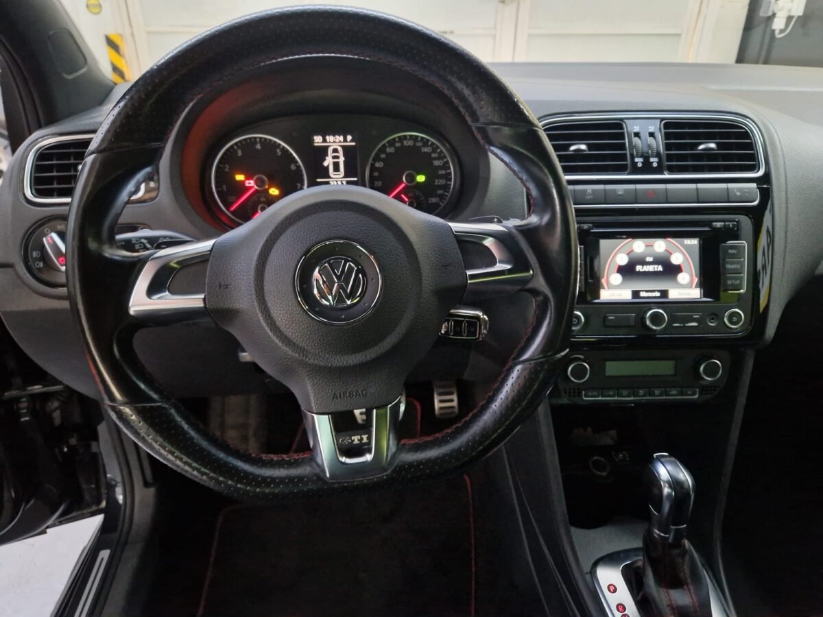 VOLKSWAGEN POLO GTI 1.4TFSI 180CV