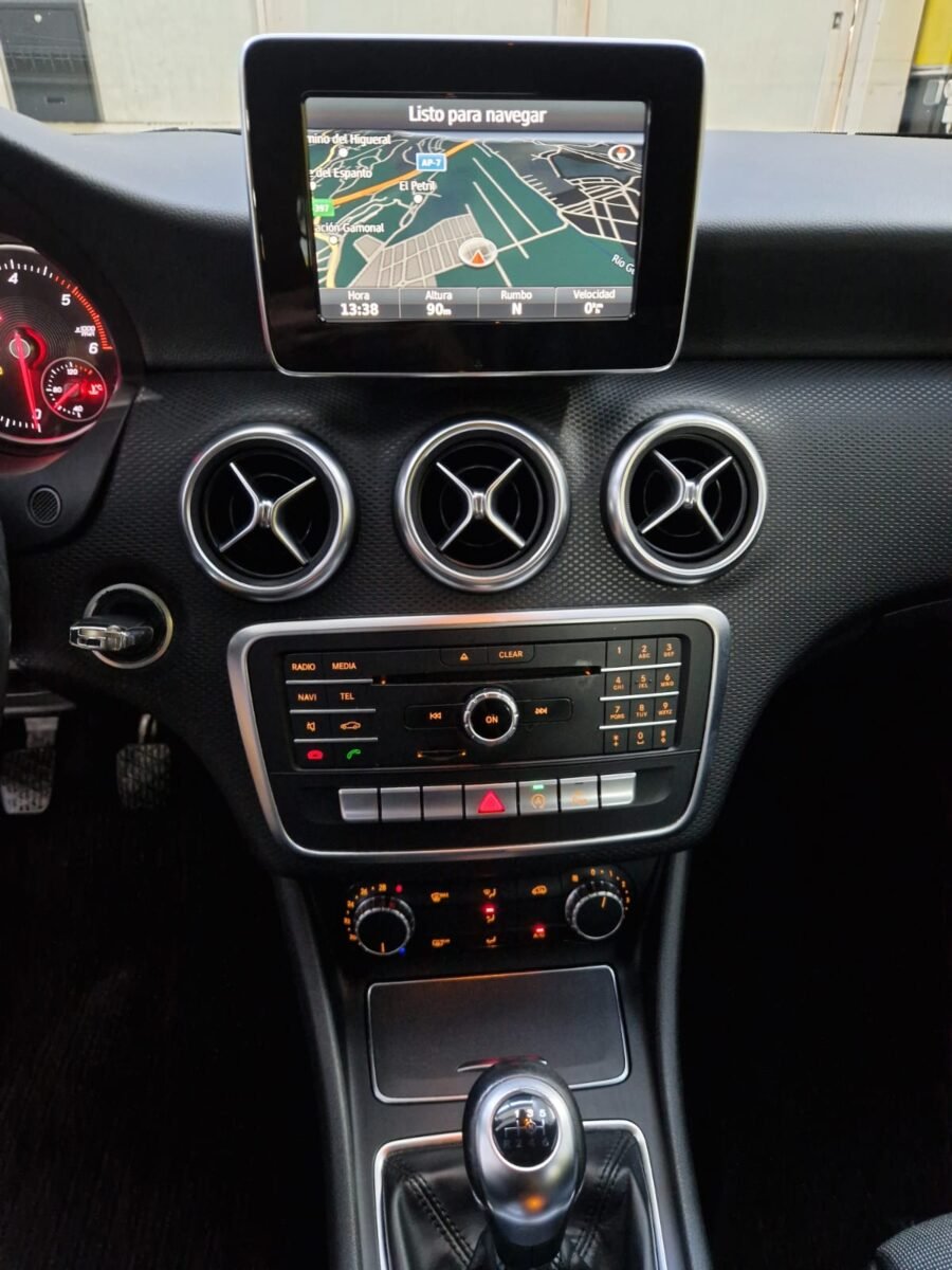 MERCEDES CLASE A PACK AMG 1.5D 120CV