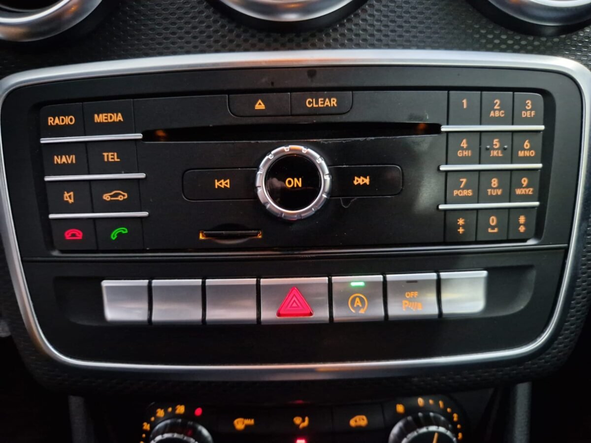 MERCEDES CLASE A PACK AMG 1.5D 120CV